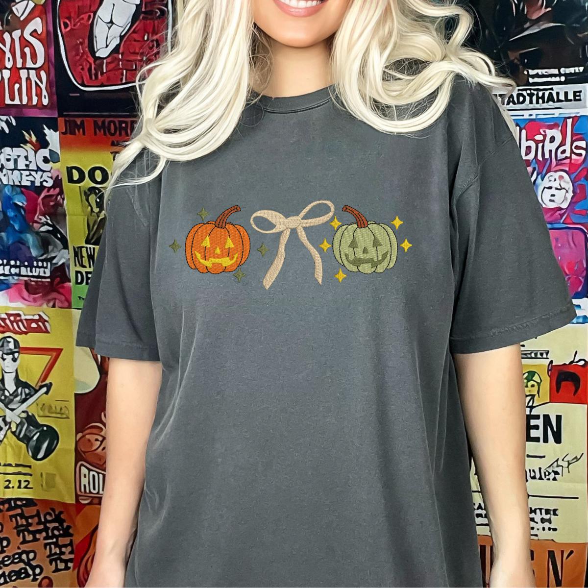 Bow & Pumpkins!