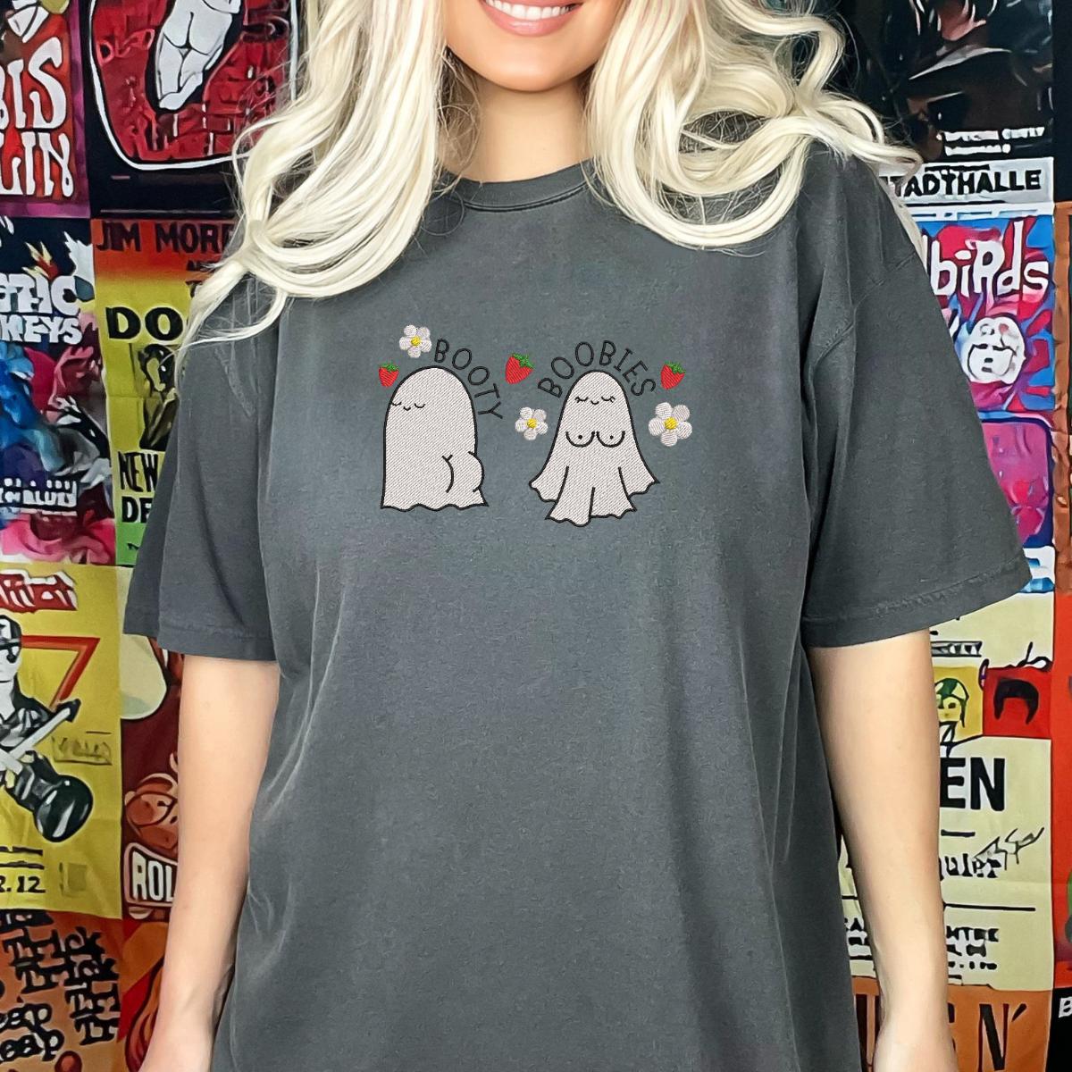Booty & Boobies!