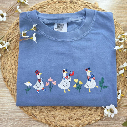 Patriot Floral Goose