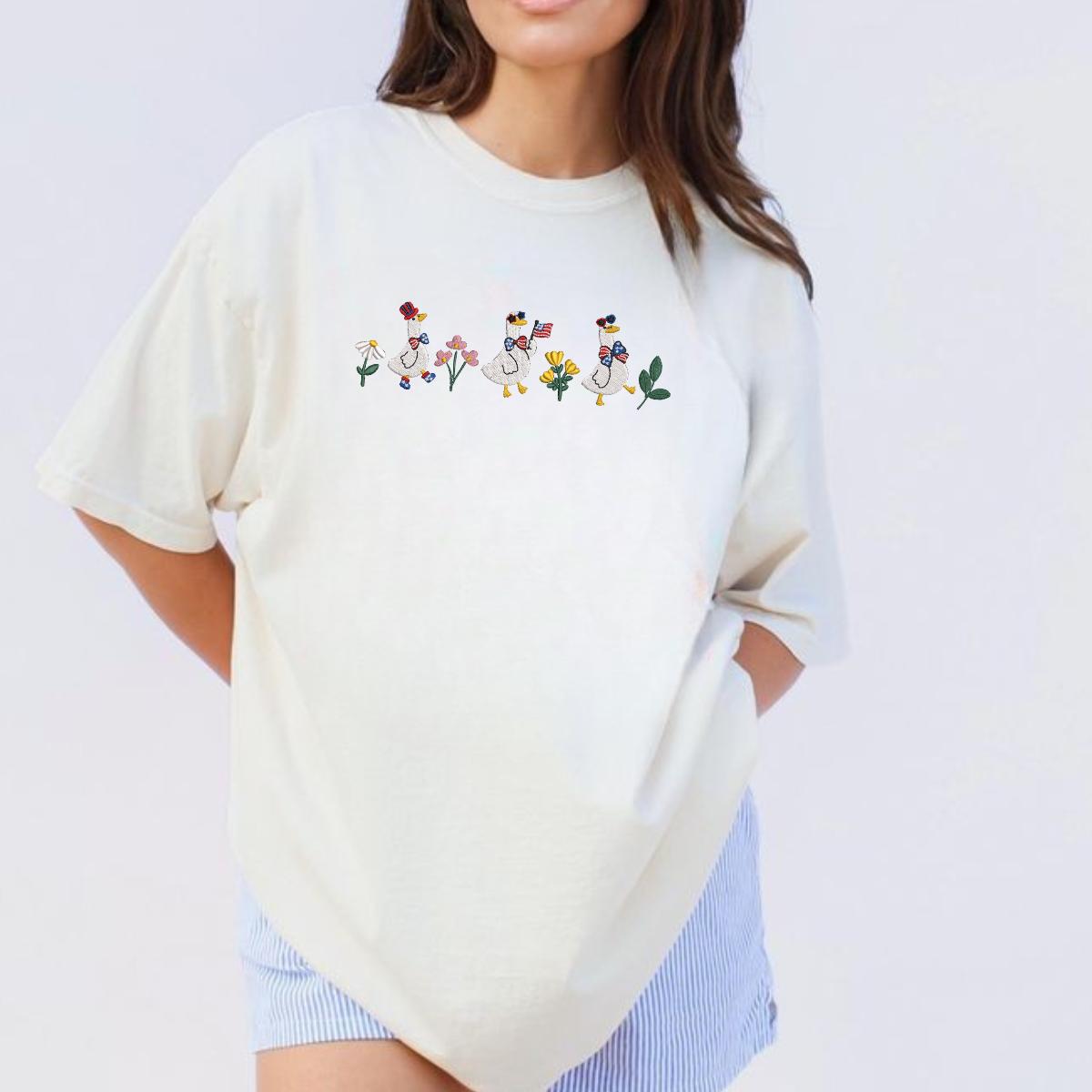 Patriot Floral Goose